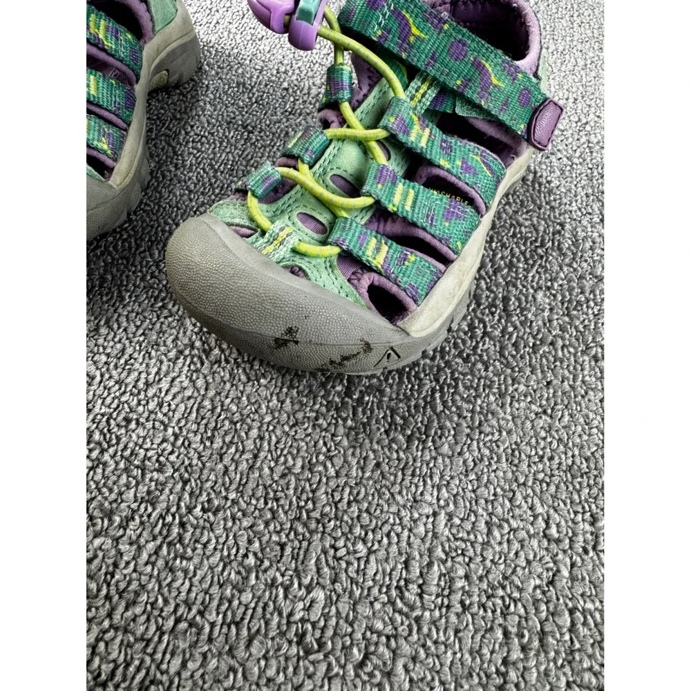 Keen Kids Newport H2 Sandal 8 Toddler Green Purple Dinosaur Print Sport Outdoors